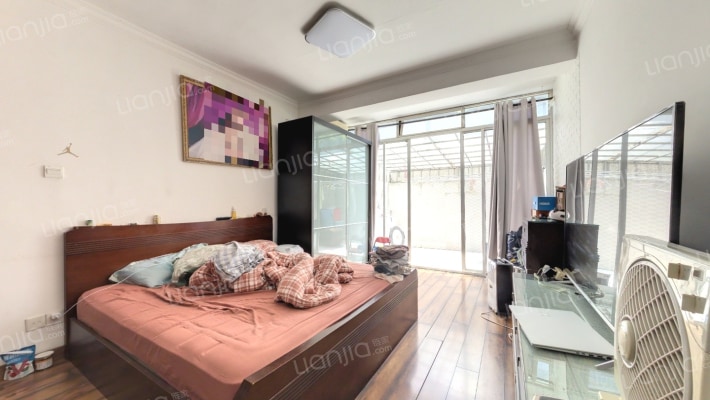 万安路979弄二手房实景图