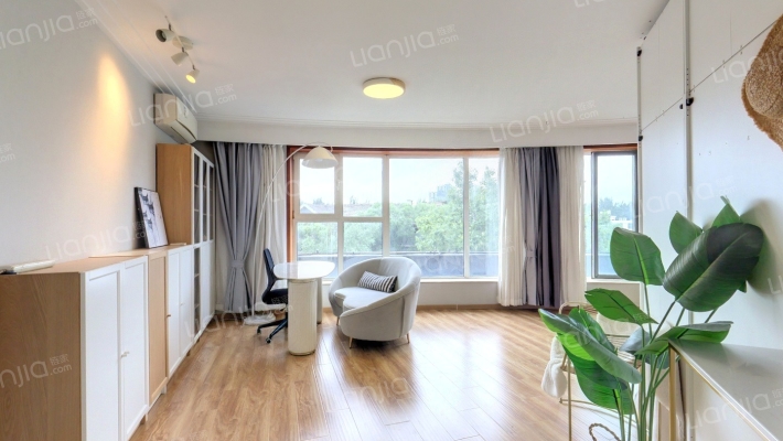 晶都国际二手房实景图