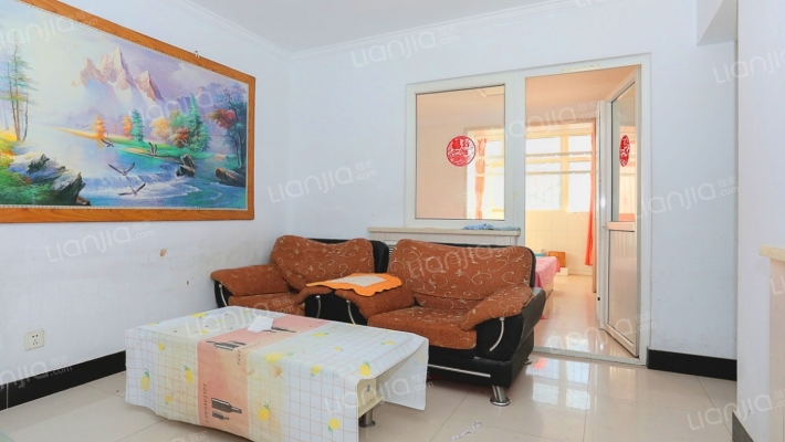 逸然小区二手房实景图