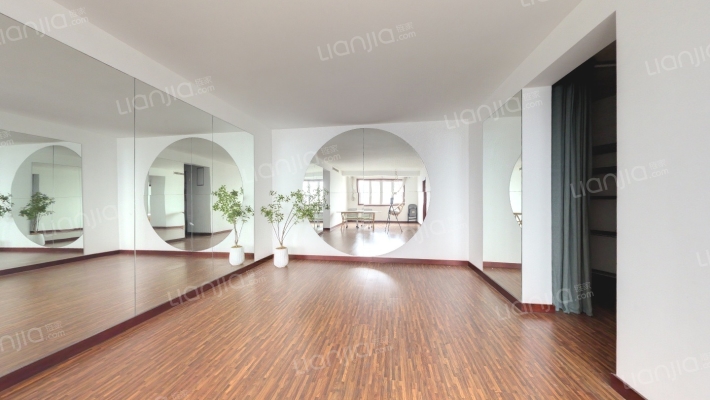 银霄大厦二手房实景图