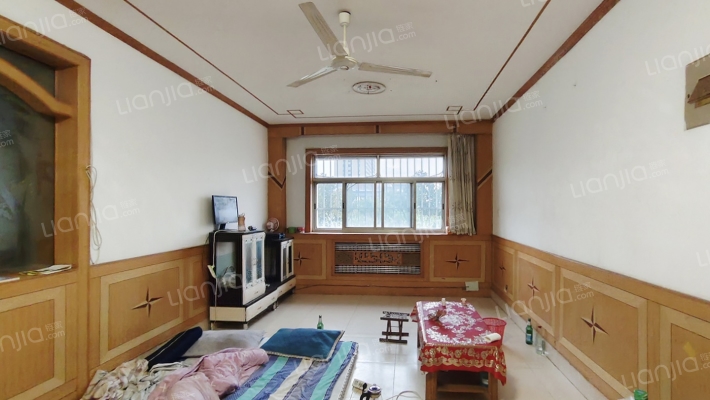 果品小区二手房实景图