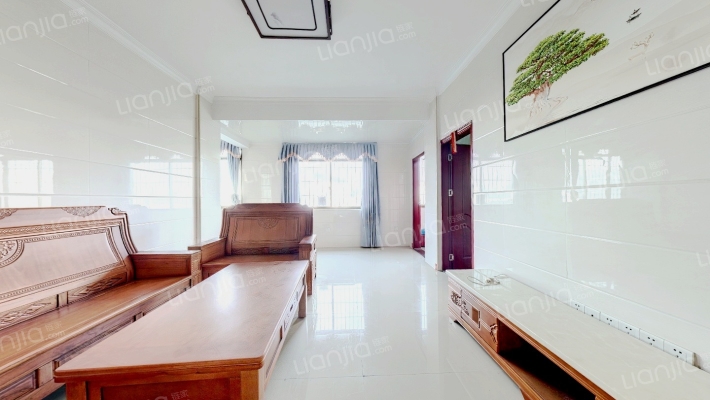 康宁花园二手房实景图