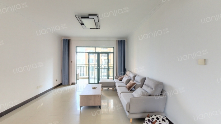 怡景港湾二手房实景图