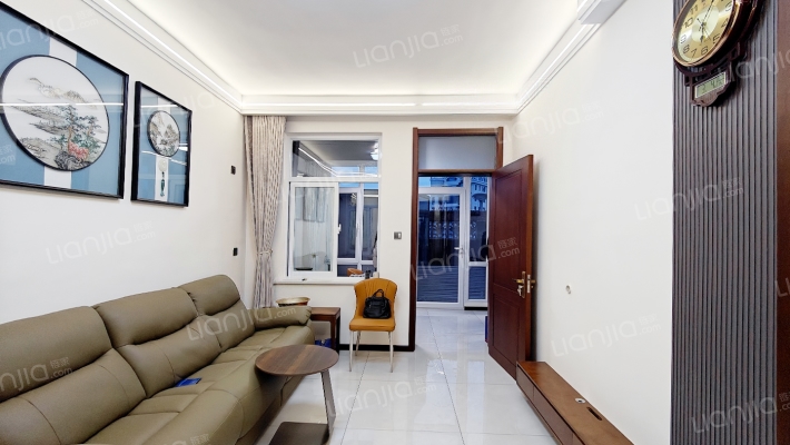 泰安市五交化宿舍二手房实景图