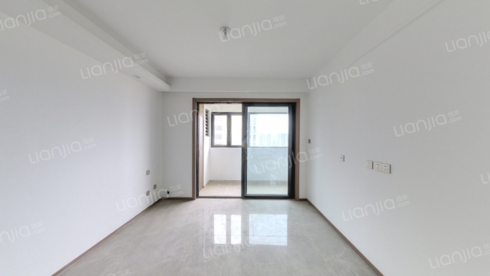 卓越华禧铭苑东区二手房实景图