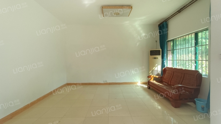 湖滨2区3号湖畔花园二手房实景图