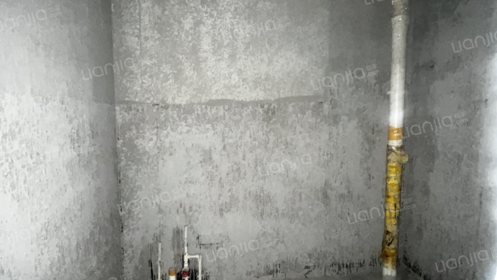 金域中央 集中供暖 全阳两居 有本随时过户-卫生间