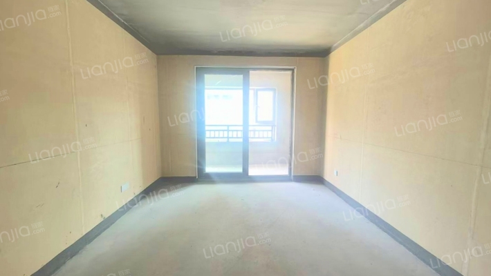 欧堡利亚玖樾二手房实景图