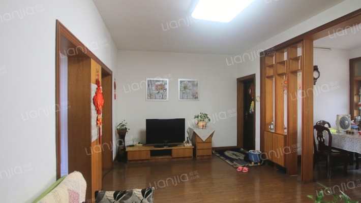 新东路44号二手房实景图