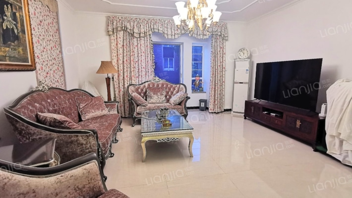 4A级高尔夫别墅景区，独栋别墅，大面积私人庭院。-客厅A