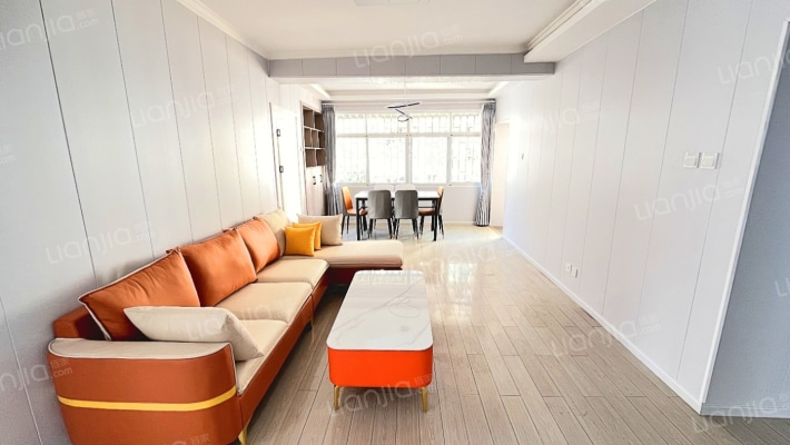 靖国新村54号二手房实景图