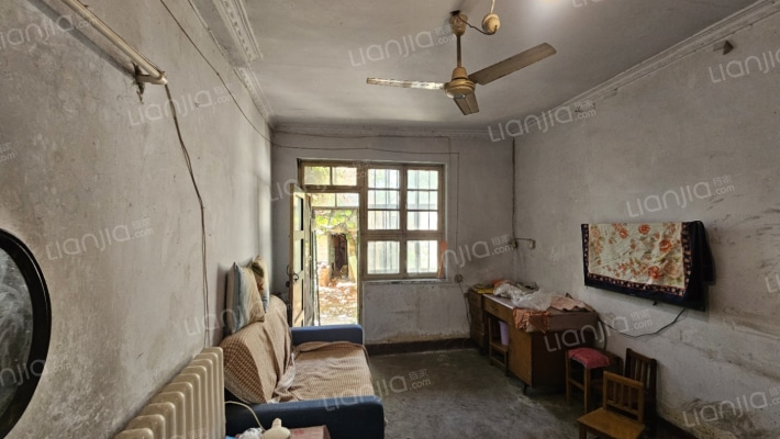 铁路综合楼二手房实景图