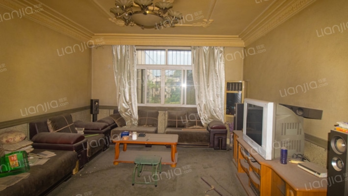 鸿福巷8号二手房实景图