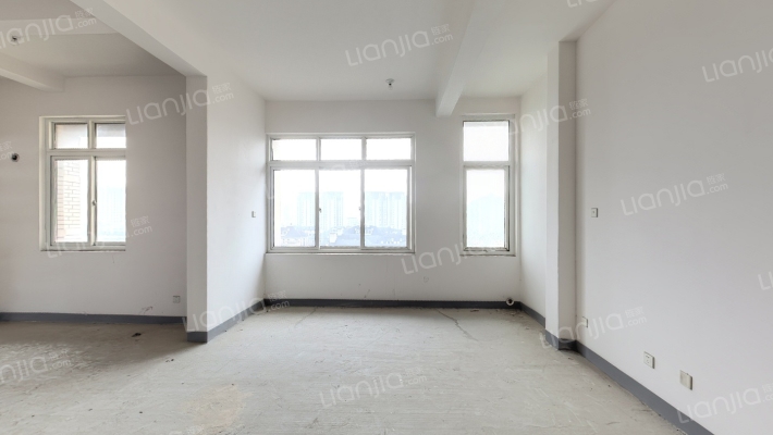 绿城西子湖畔居二手房实景图