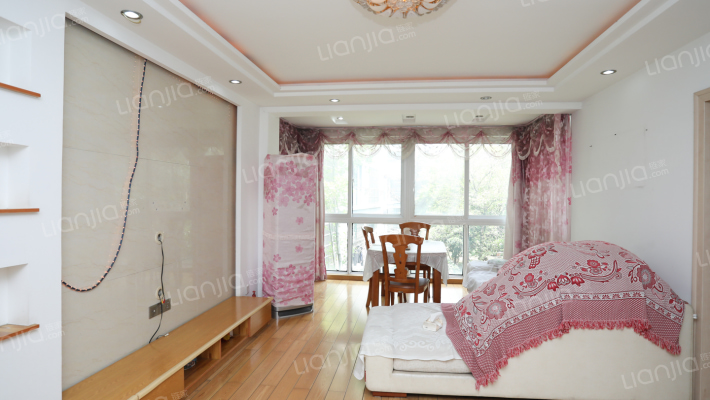 逸景园二手房实景图