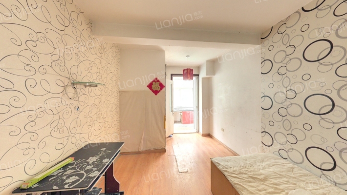 国师街小区西区二手房实景图