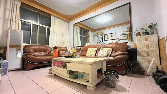 师范家属院宿舍二手房实景图