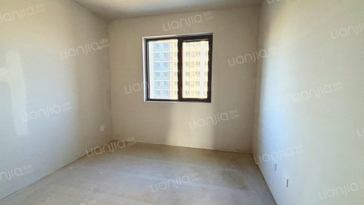 央企开发 华侨城 南北通透户型  毛坯房出售-卧室B