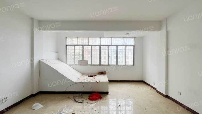 光华花园二手房实景图