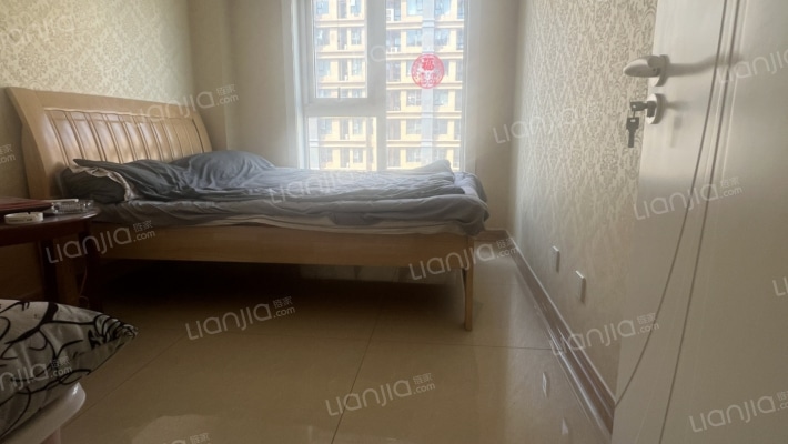 钻石复式精装修两居中高楼层拎包入住-卧室B