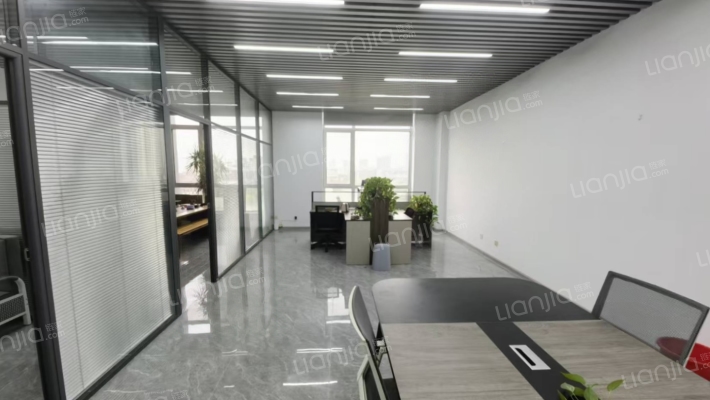 鲁坤天鸿创谷二手房实景图