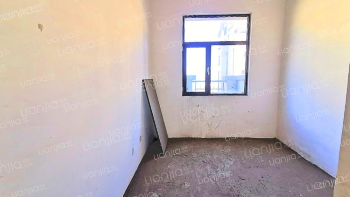 房子是A栋上叠，随时看房，小区环境优美。-卧室E