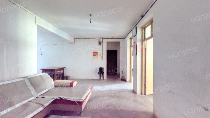 落驾坪二手房实景图