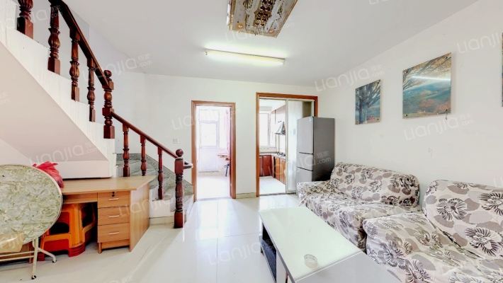 伟嘉装饰城二手房实景图