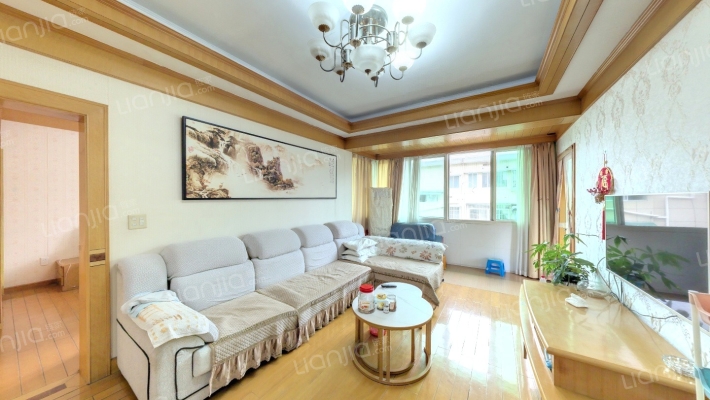 山川公寓二手房实景图