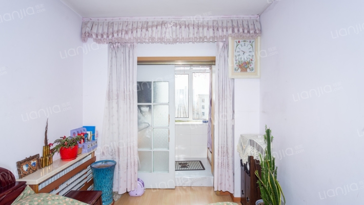 财专小区二手房实景图