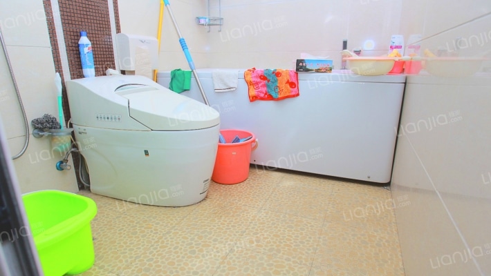 香樟里那水岸4-2-1-2 289.35m²-卫生间A
