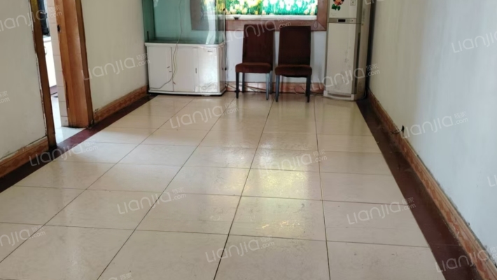 交警大队家属院二手房实景图