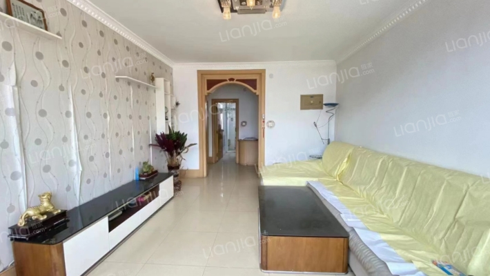 园艺小区二手房实景图