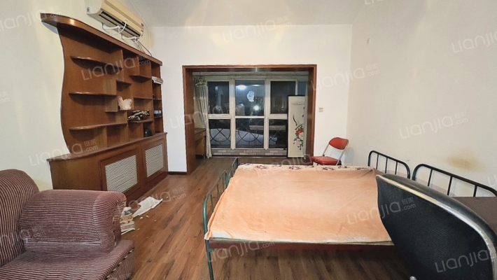 永安小区 4室2厅 东 西-卧室C