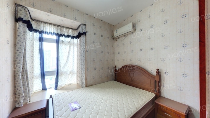九龙坡精装三房带家具家电出售，看房方便-卧室B