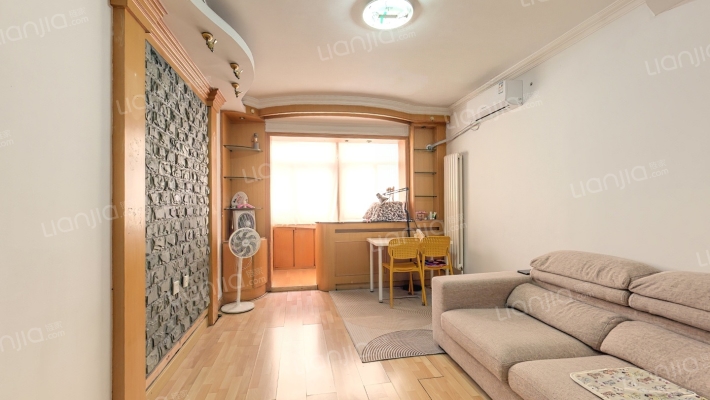 西翠路12号院二手房实景图