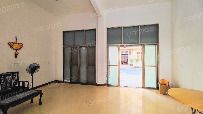 银滩社会主义新农村回建三区二手房实景图