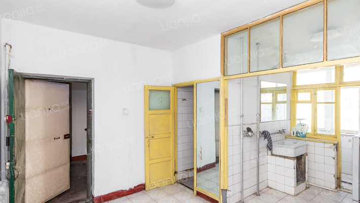 一中小区二手房实景图