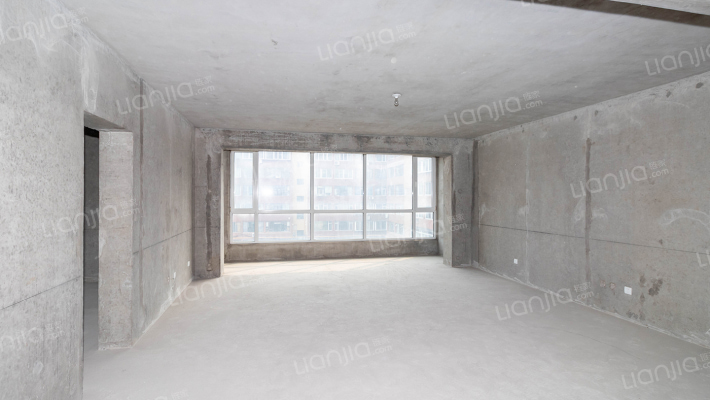 宝隆大厦二手房实景图