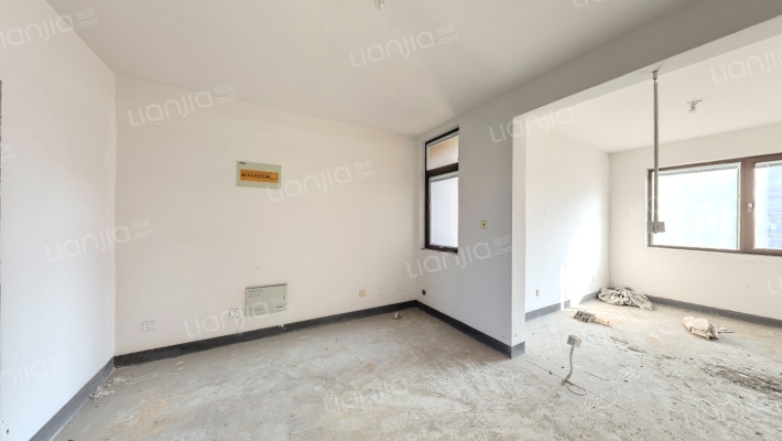 江城家园北区二手房实景图