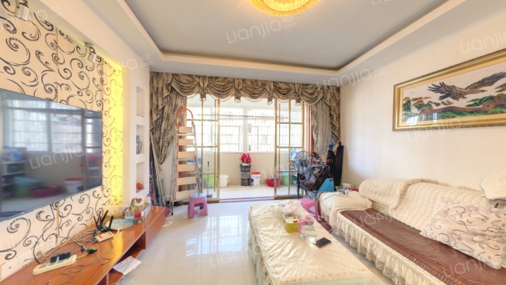 信华村二手房实景图