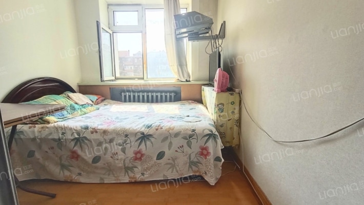 北十二道街二手房实景图