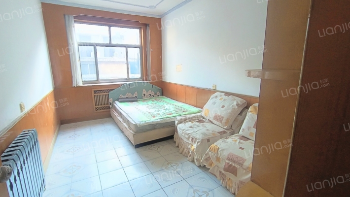 设计院家属楼二手房实景图