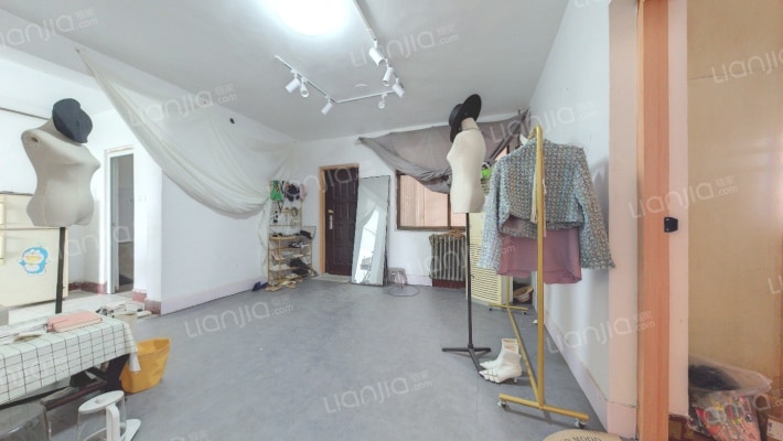 城市信用社家属院二手房实景图