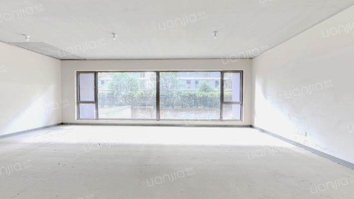 招商华宇长安玺二手房实景图