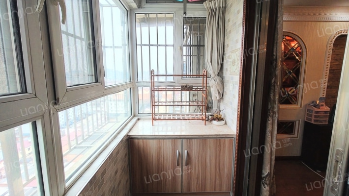 天龙小区 3室2厅 南 北-阳台