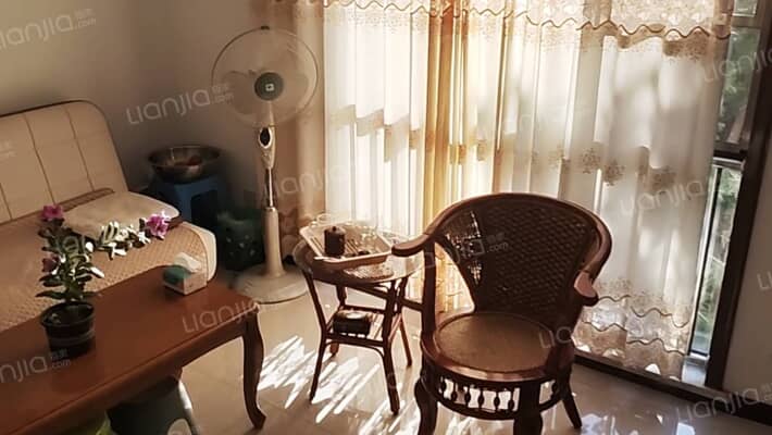 湖光海景B区二手房实景图