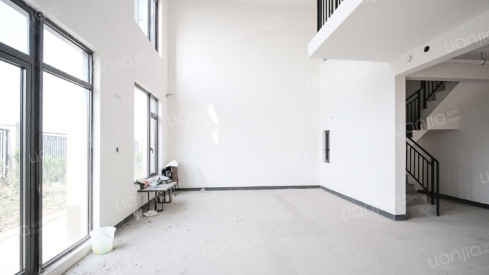 华侨城天澜美墅三期二手房实景图