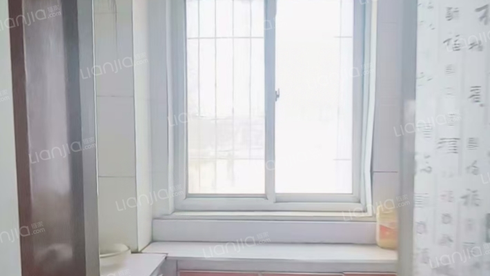 南北大两居， 小区安静又安全、电梯洋房-厨房