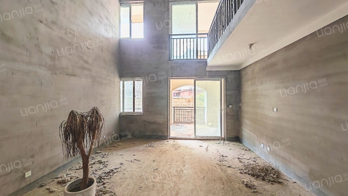 云龙山庄二手房实景图